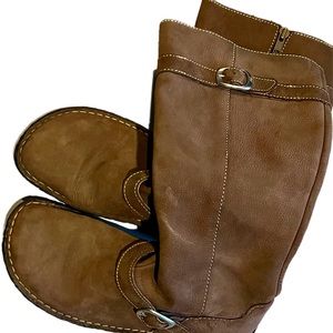 Born suede knee high zip boots size 7 (38)